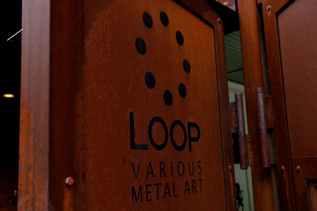 LOOP VARIOUS METAL ART